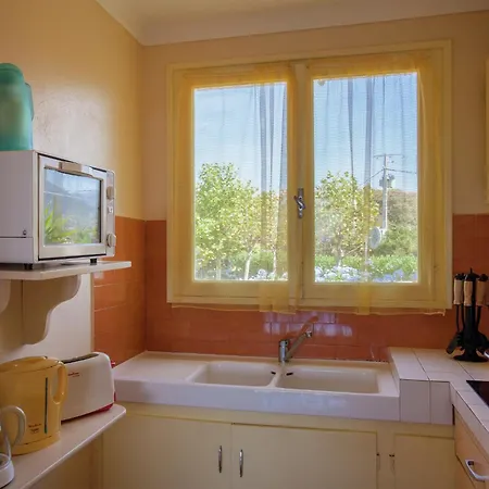 Cosy In Corse-du-sud Near Sea * Cargèse