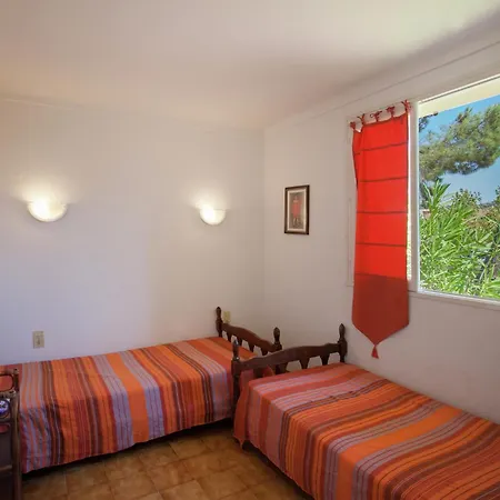 Cosy In Corse-du-sud Near Sea * Cargèse