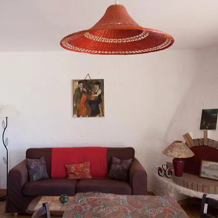 別荘 Cosy In Corse-du-sud Near Sea カルジェーズ